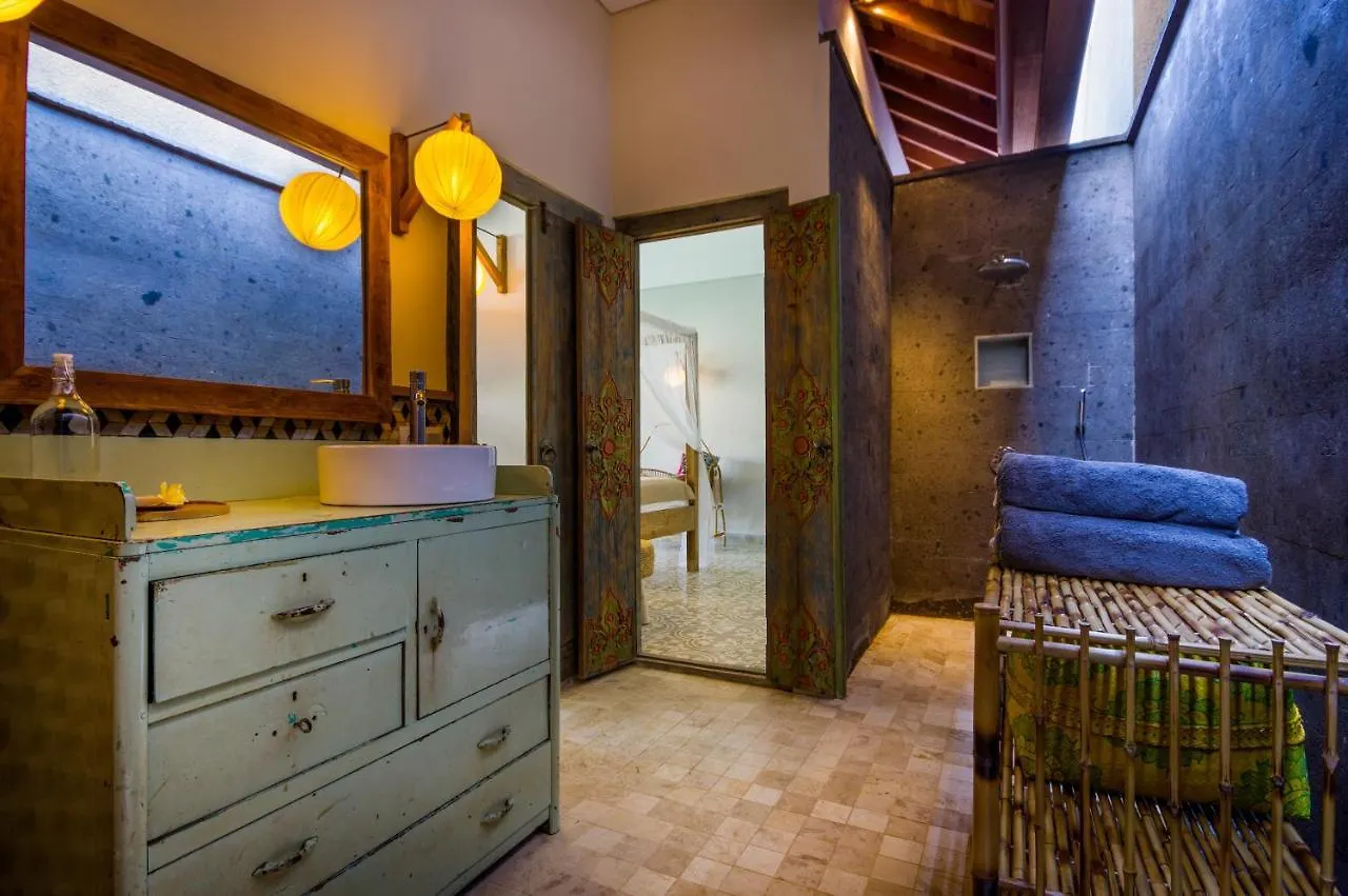 3 Bdrms Private Villa - Bingin Beach Uluwatu 0*,